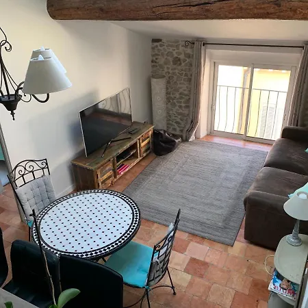 Loft 3 Pieces Dans Vieil * Αντίμπ